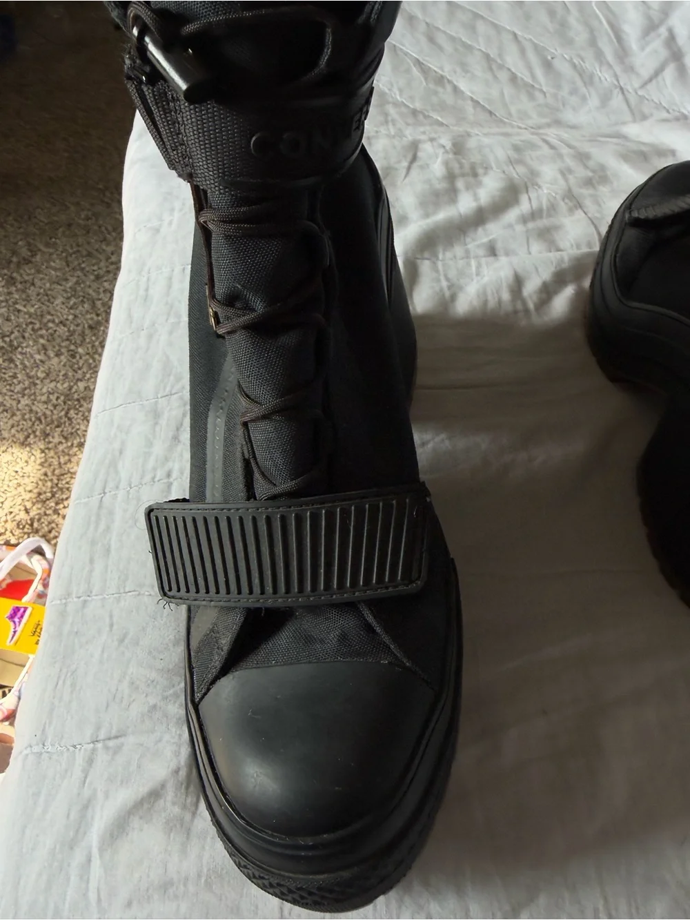 Converse Women’s Chuck Taylor Black Boots - Picture 6 of 8